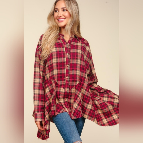 Haptics Plaid Button Down Sharkbite Shirt - Picture 2 of 5